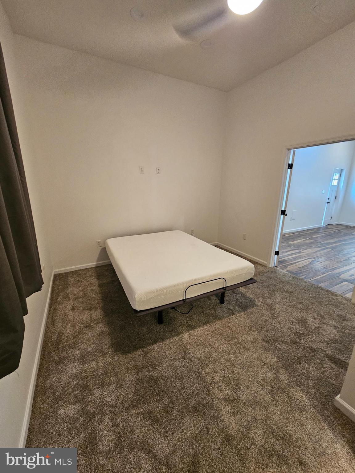 CAMP SPRINGS - Residential Lease