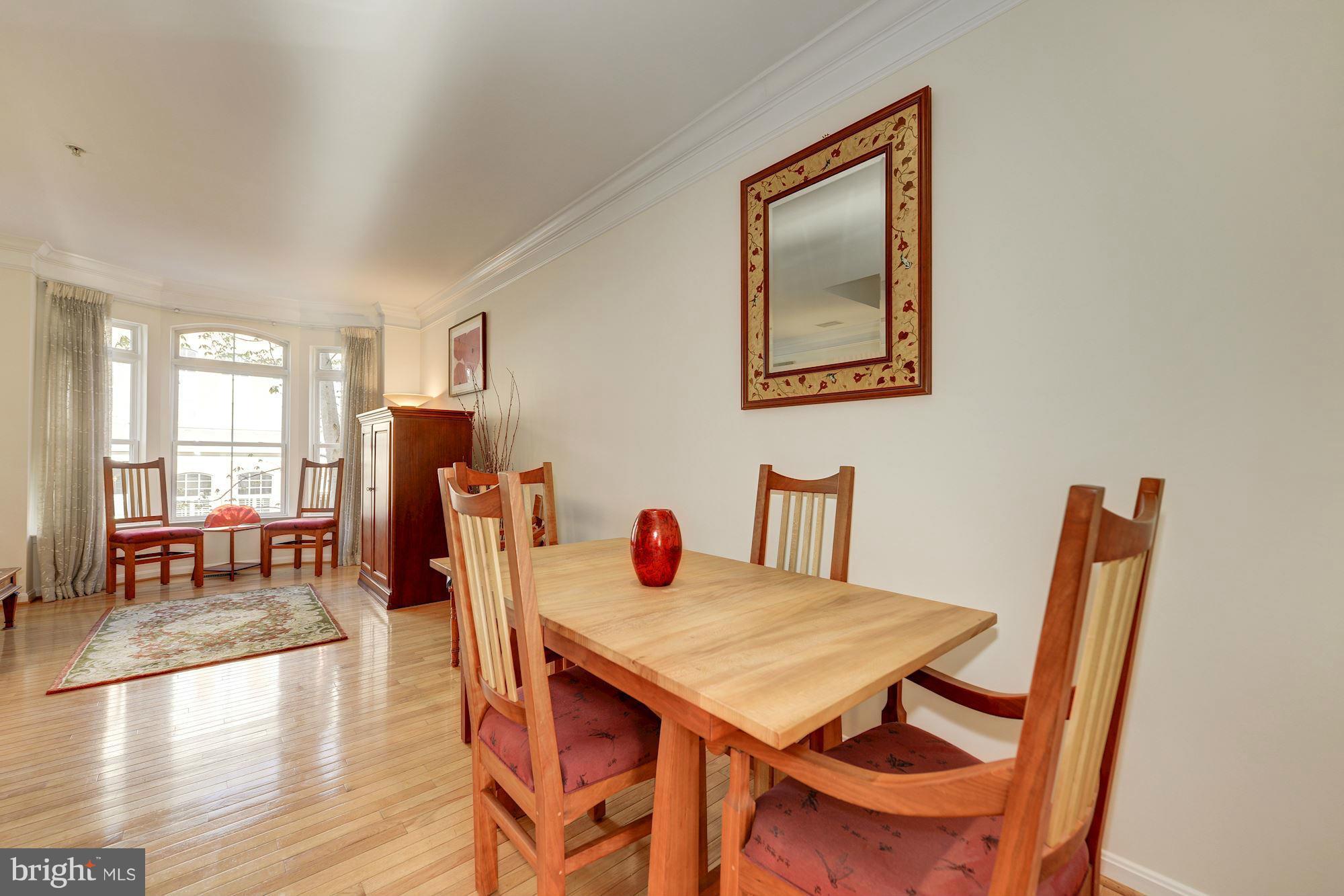 CAMERON STATION - Residential