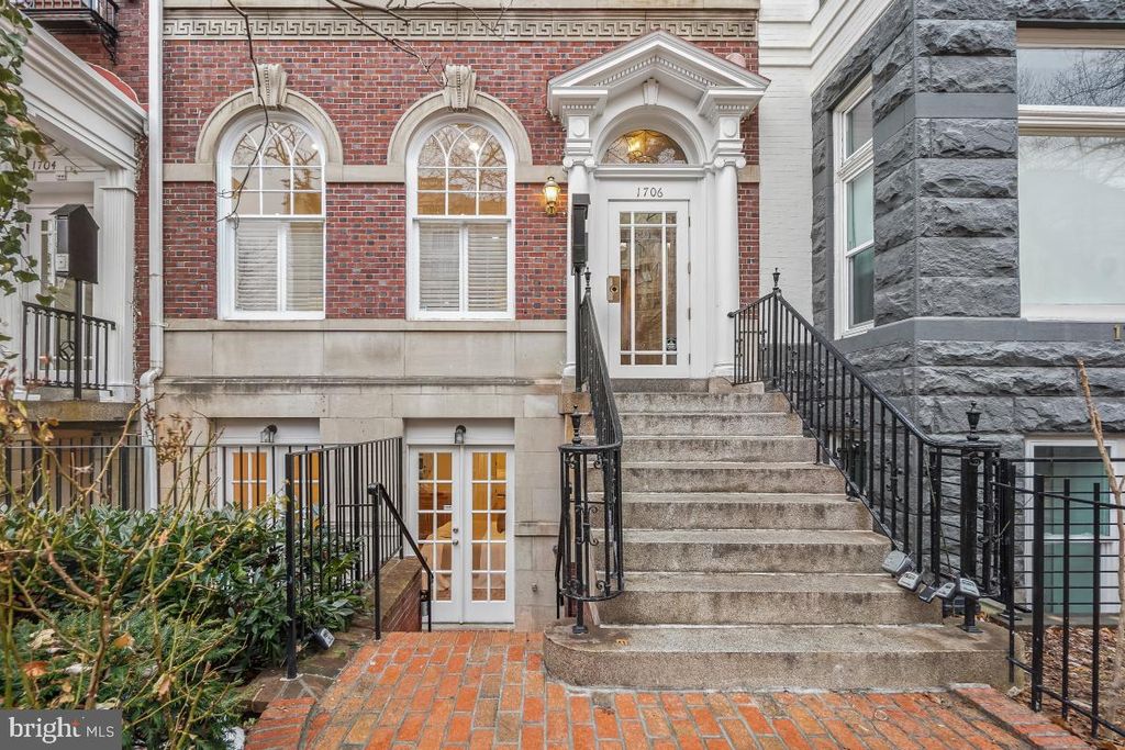 Photo of 1706 16th Street NW #1, WASHINGTON, DC 20009 (MLS # DCDC2241308)