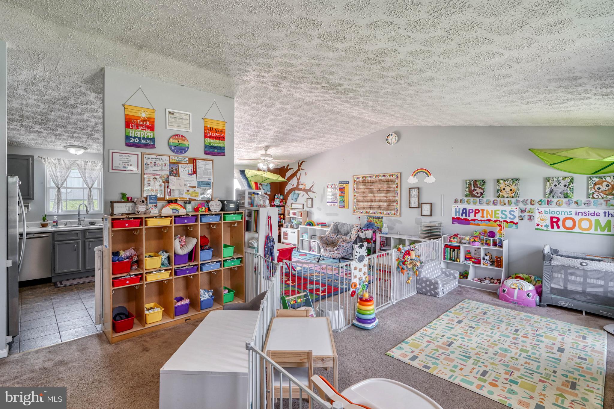 EVERGREEN AT PUTTY HILL - Residential