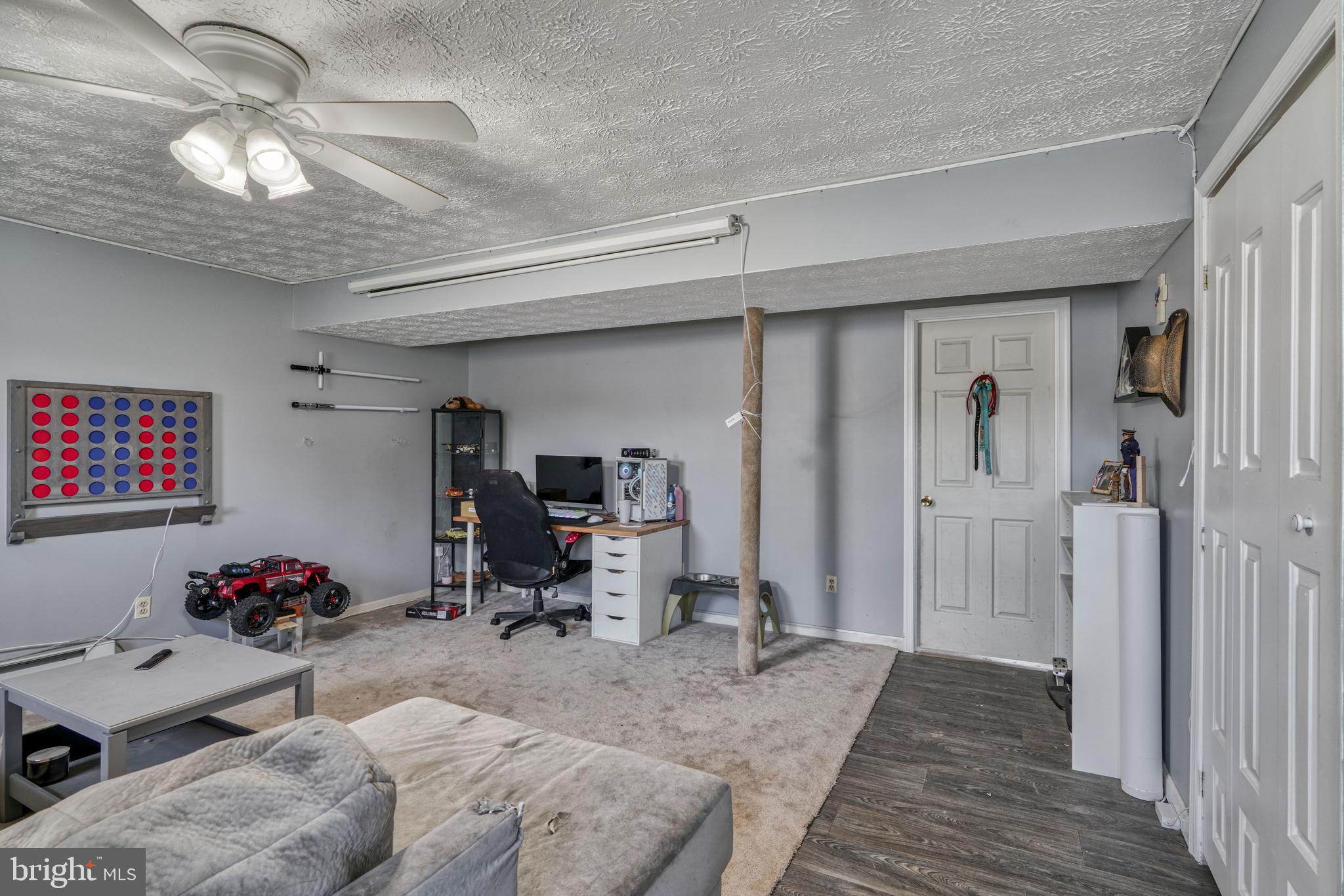 EVERGREEN AT PUTTY HILL - Residential