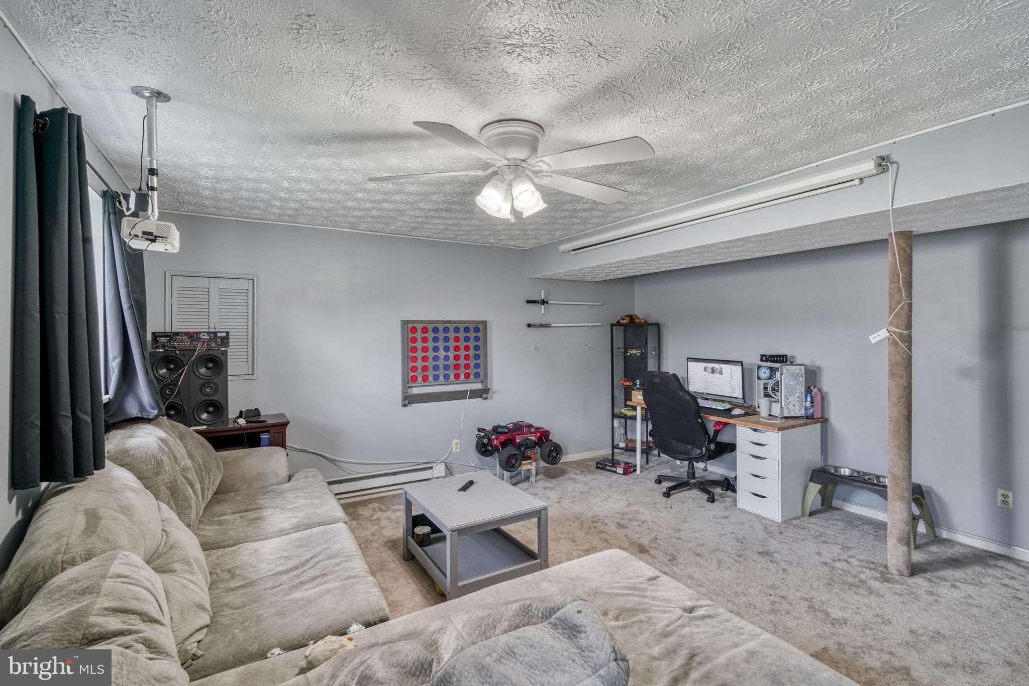 EVERGREEN AT PUTTY HILL - Residential