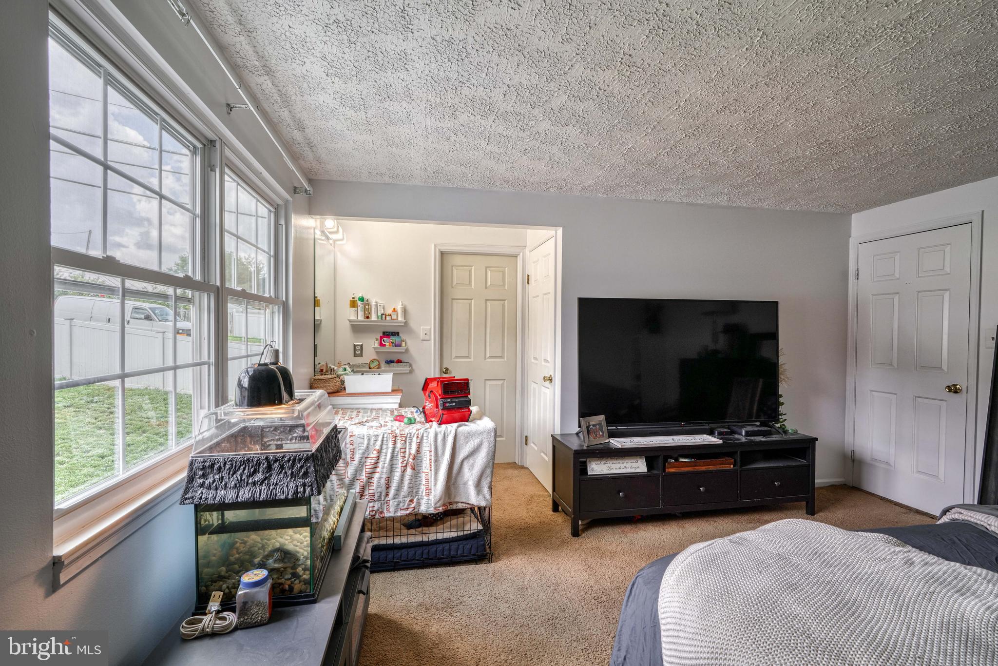 EVERGREEN AT PUTTY HILL - Residential