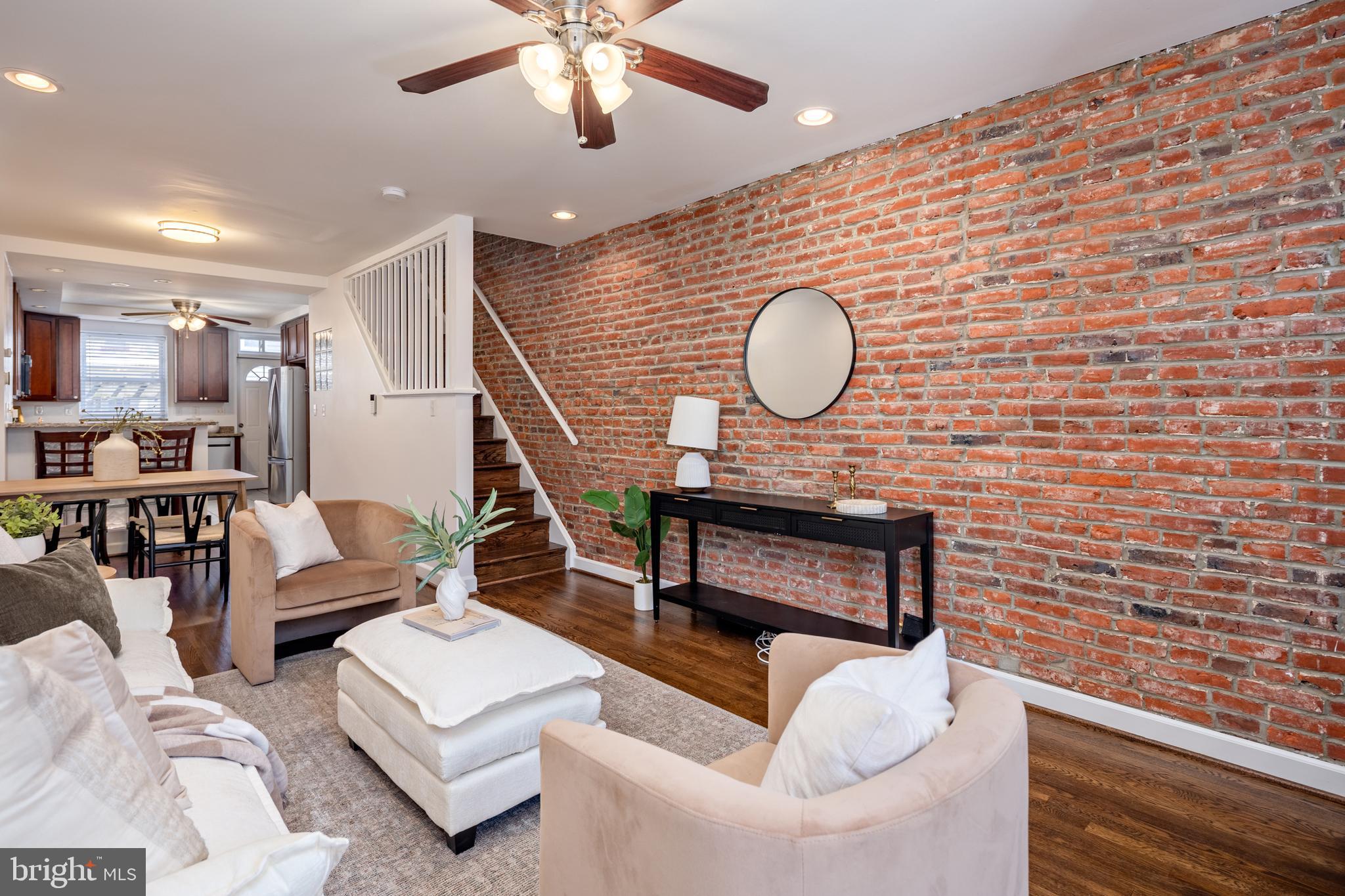 HIGHLANDTOWN - Residential