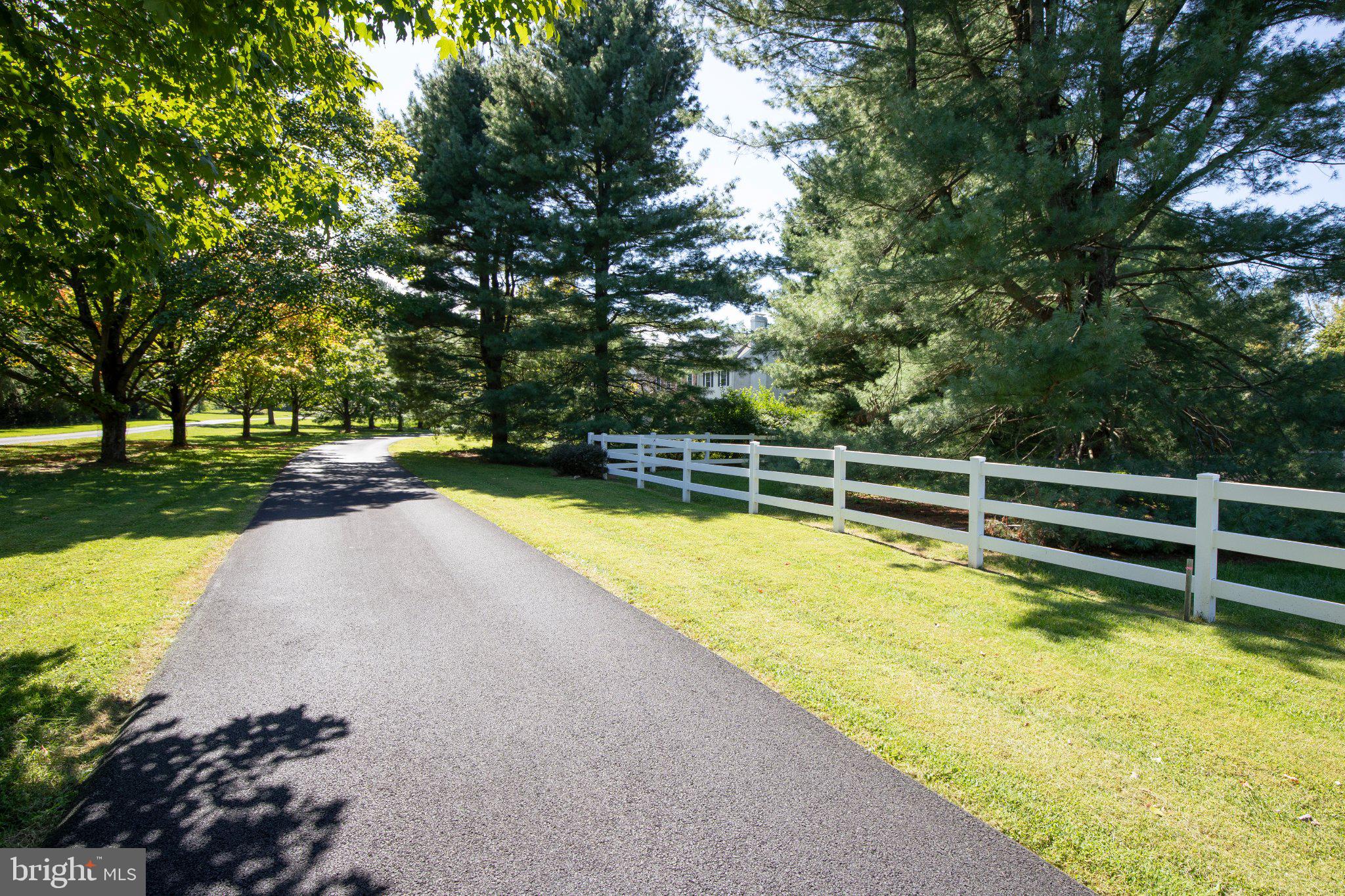 13 CRESTWOOD CIRCLE