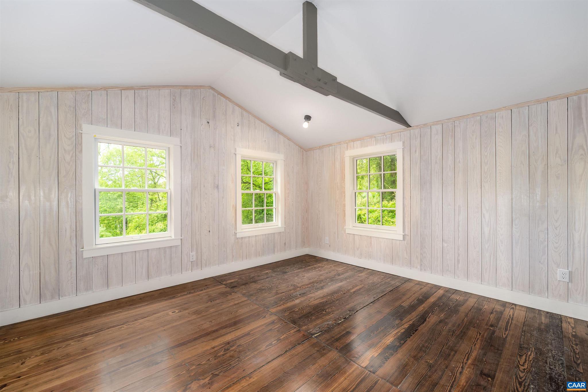 ALBEMARLE LAKE - Residential