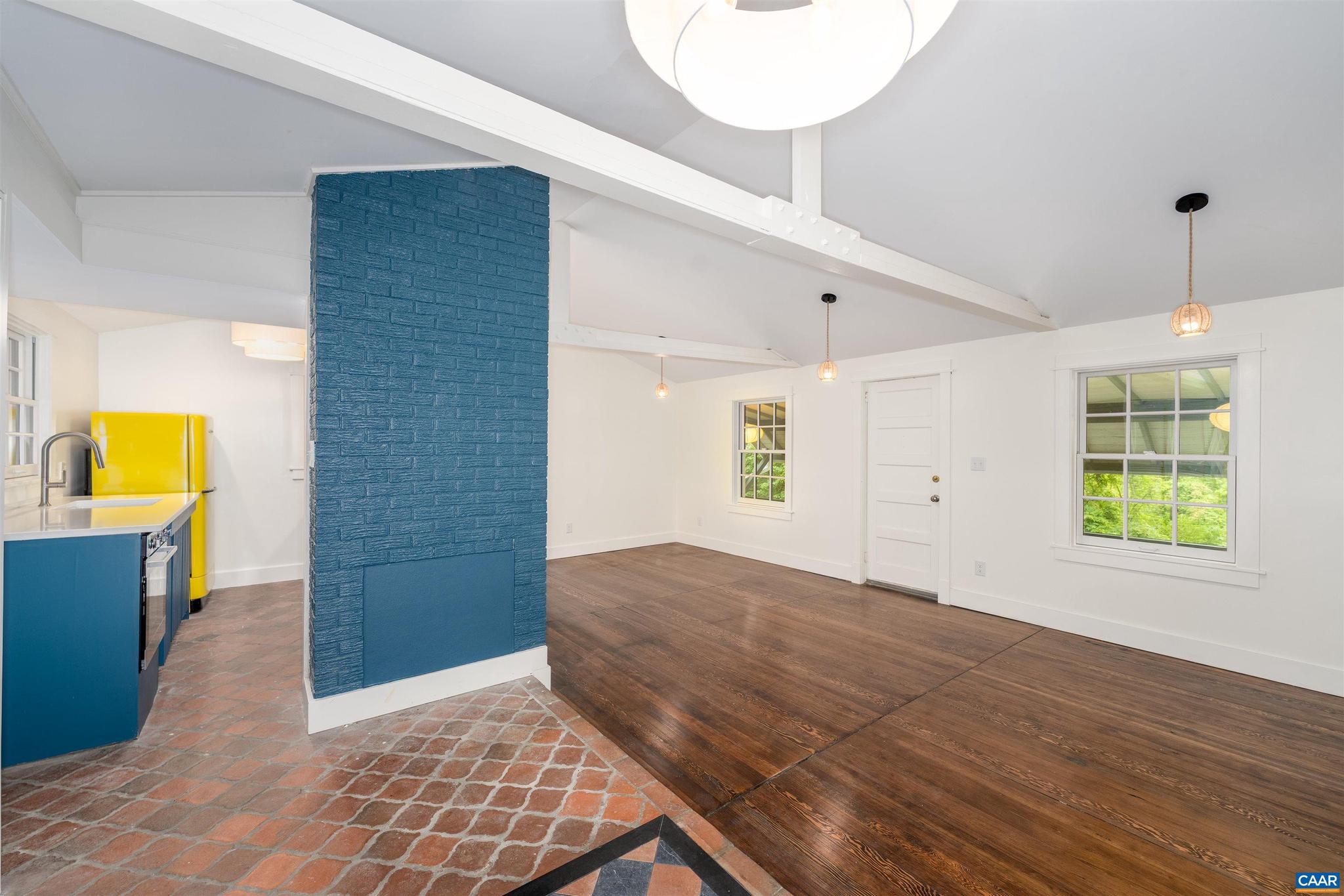 ALBEMARLE LAKE - Residential