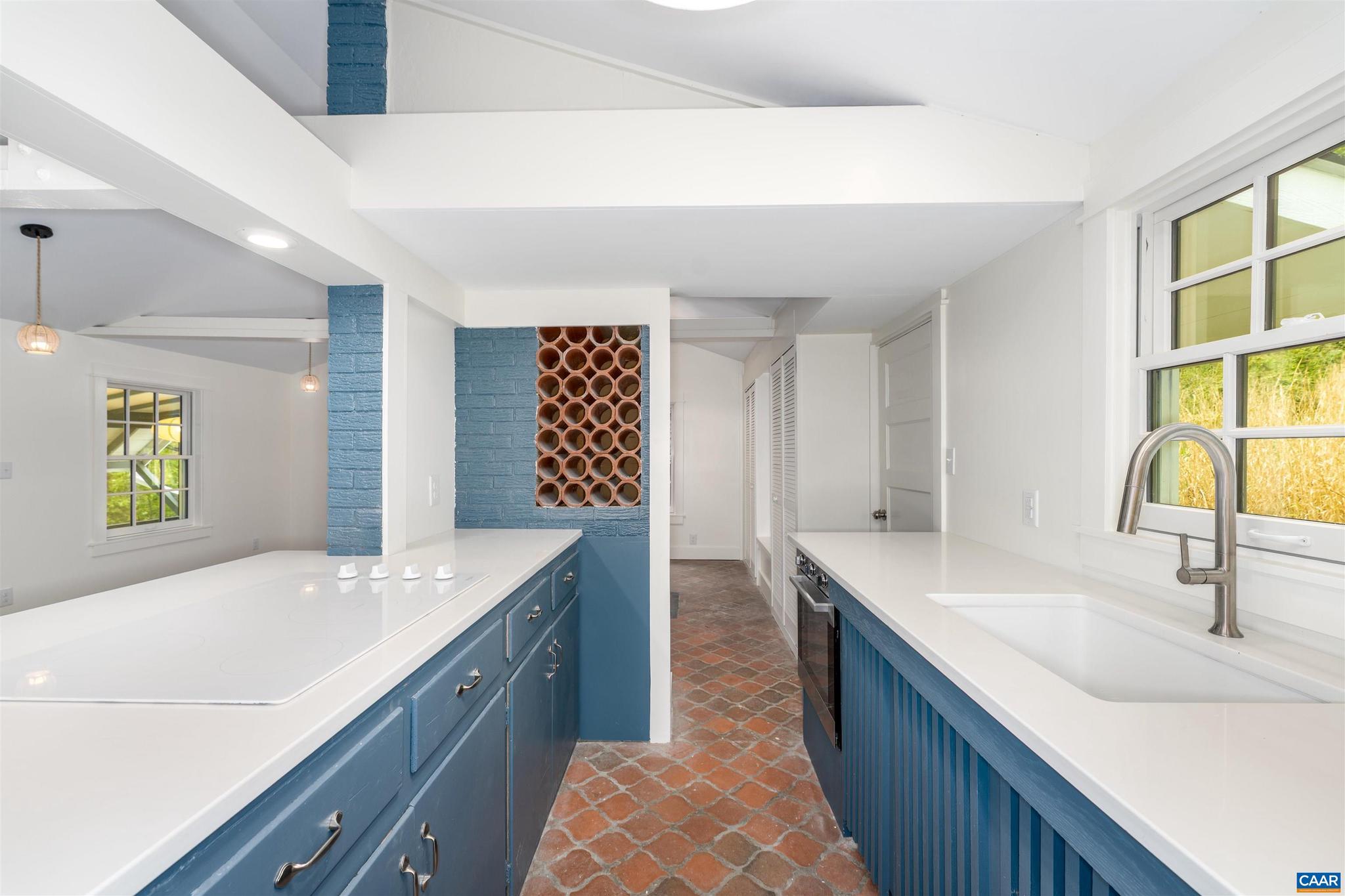 ALBEMARLE LAKE - Residential