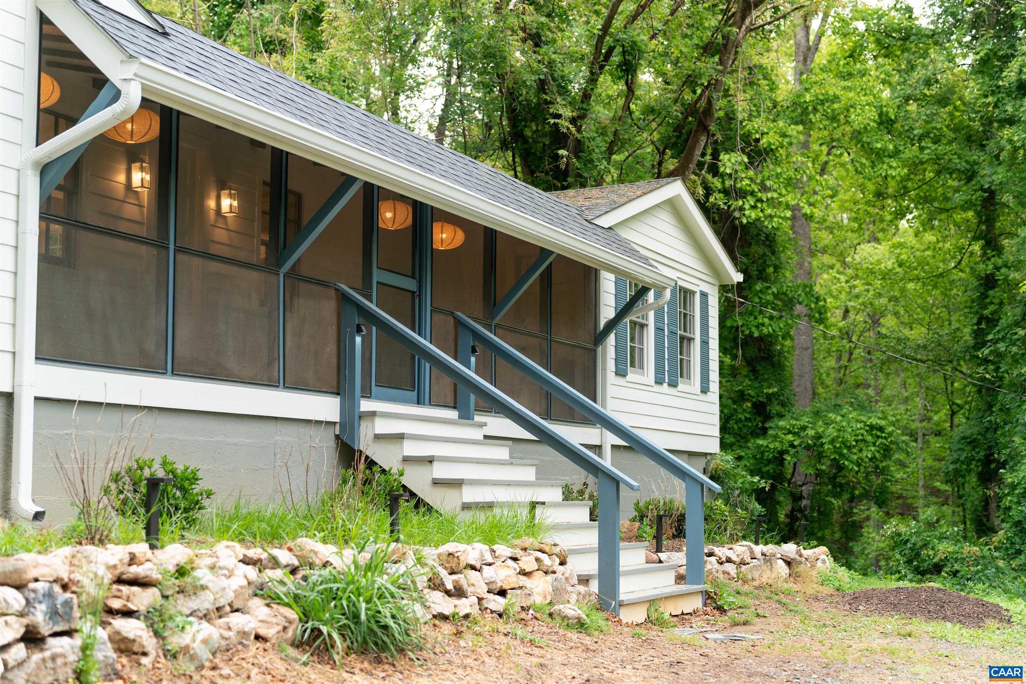 ALBEMARLE LAKE - Residential