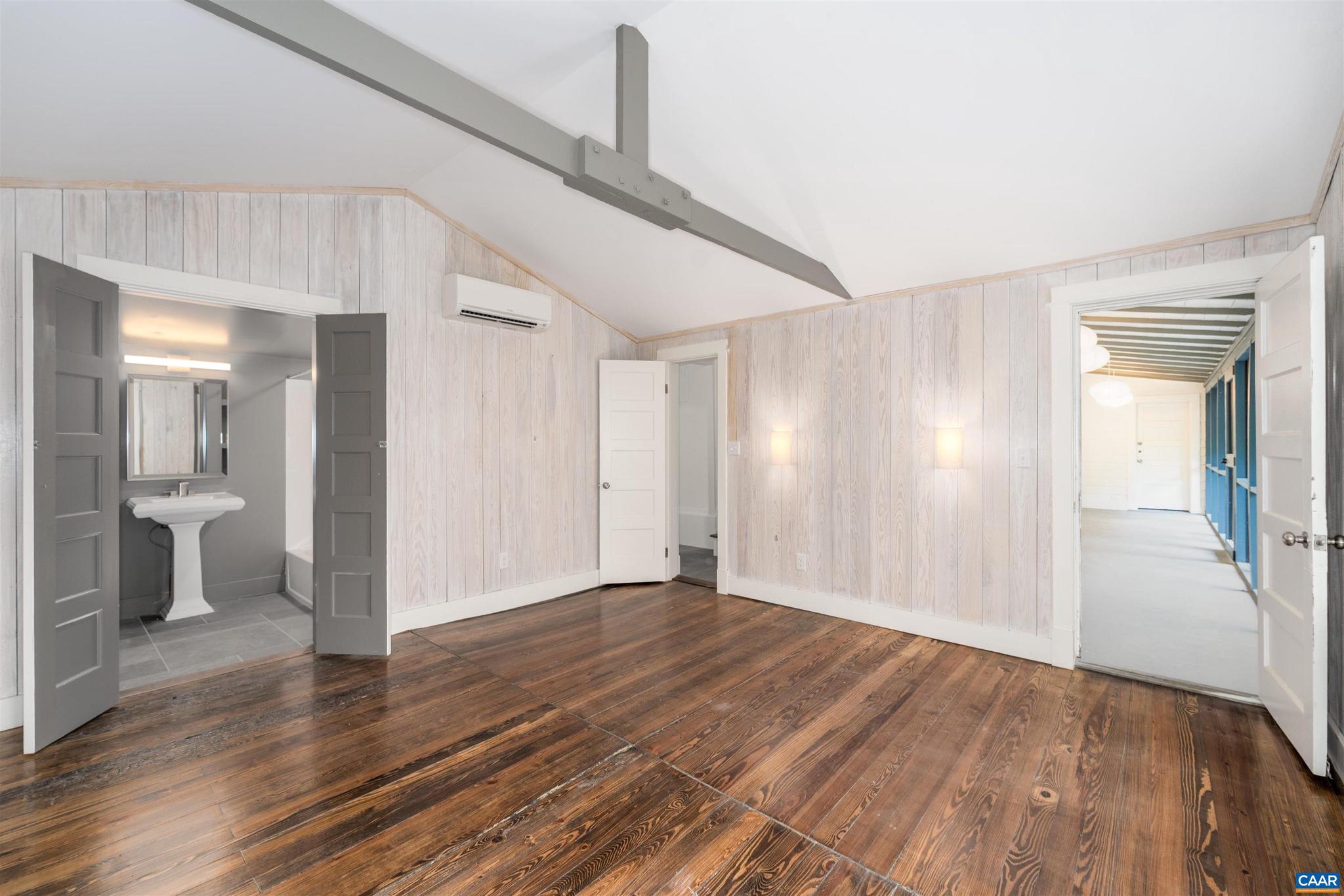 ALBEMARLE LAKE - Residential