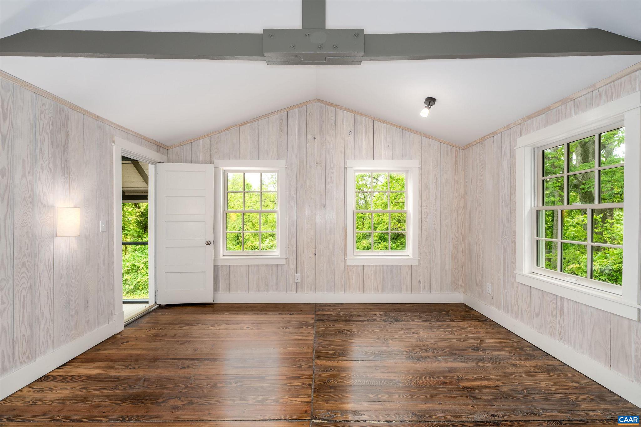 ALBEMARLE LAKE - Residential