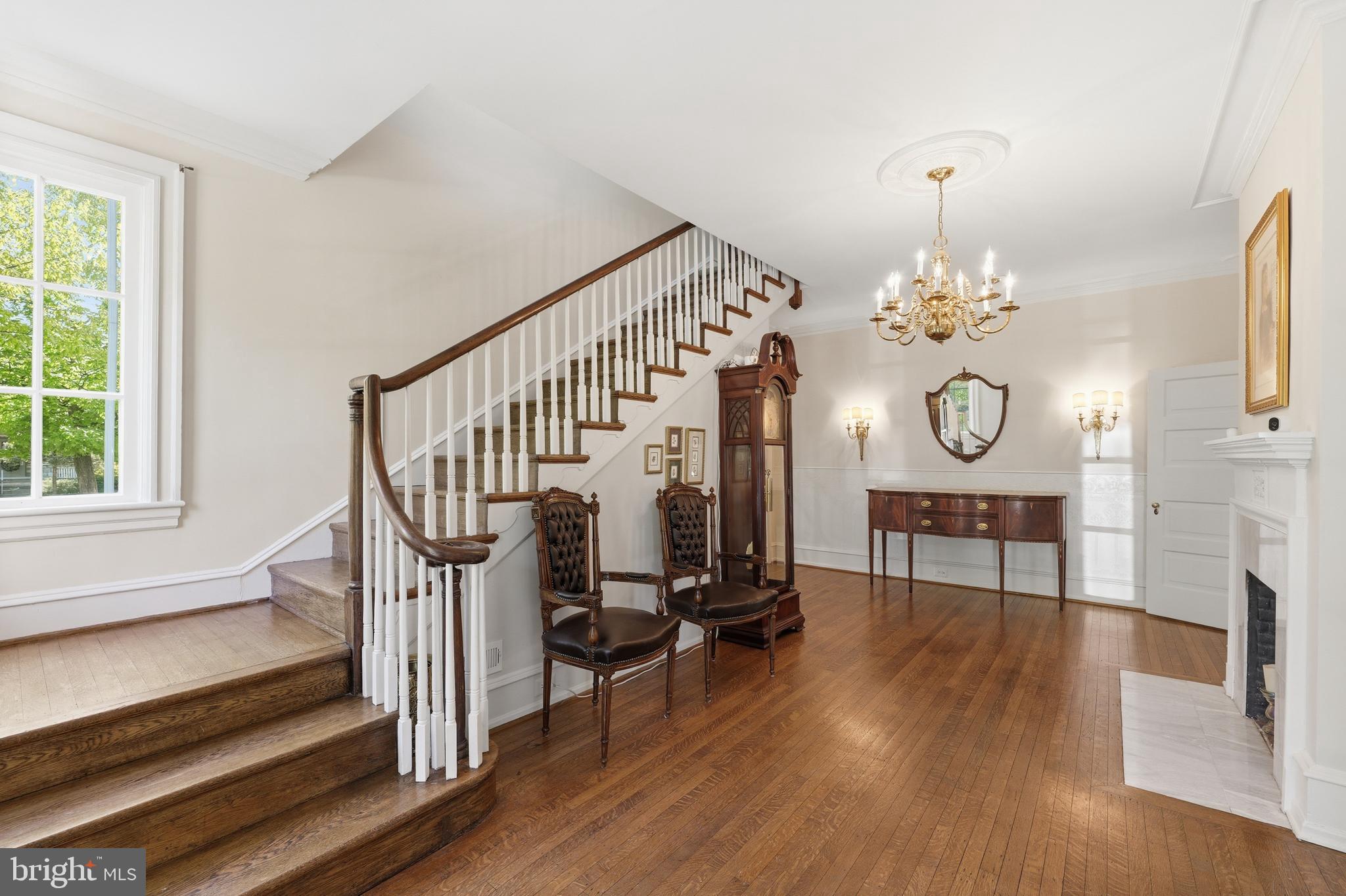406 WARWICK ROAD