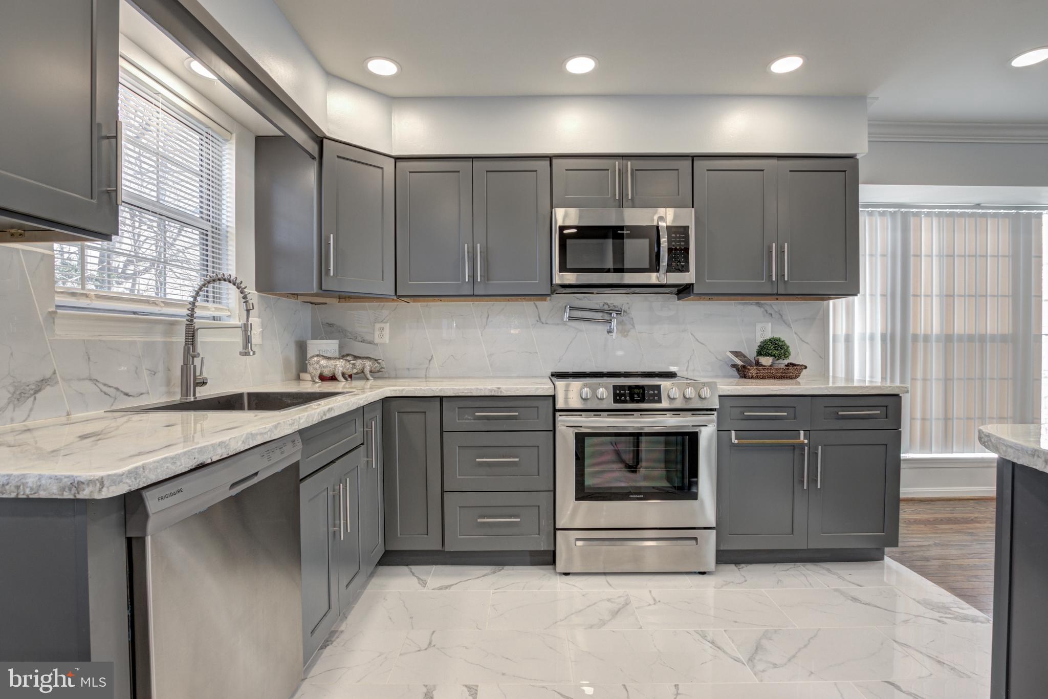 TIMBER RIDGE - Residential