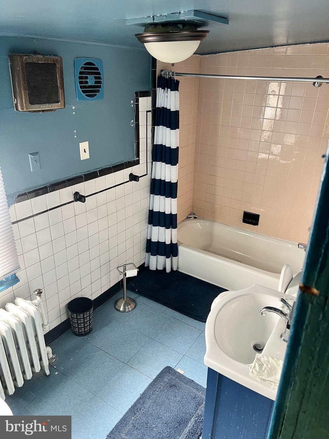 WEST ARLINGTON - Residential