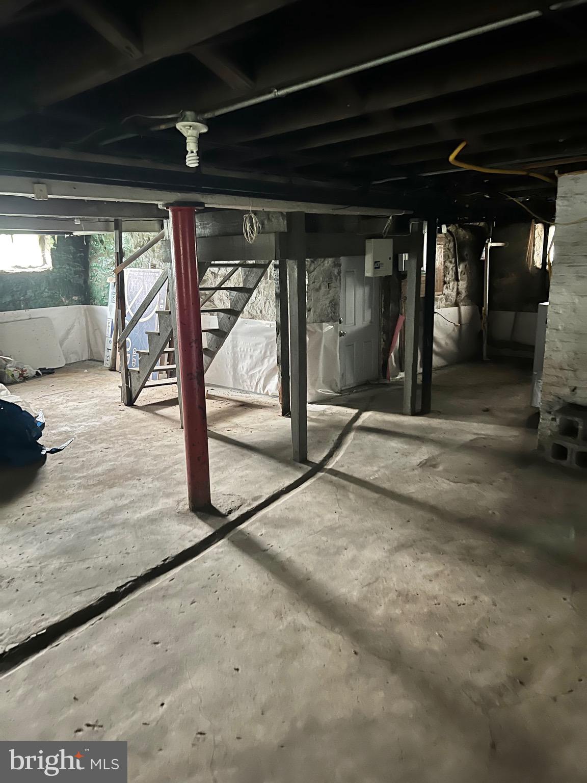 WEST ARLINGTON - Residential