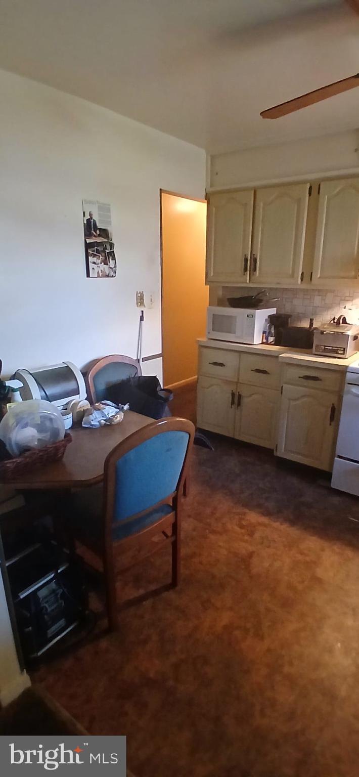 HY-VIEW TERRACE - Residential