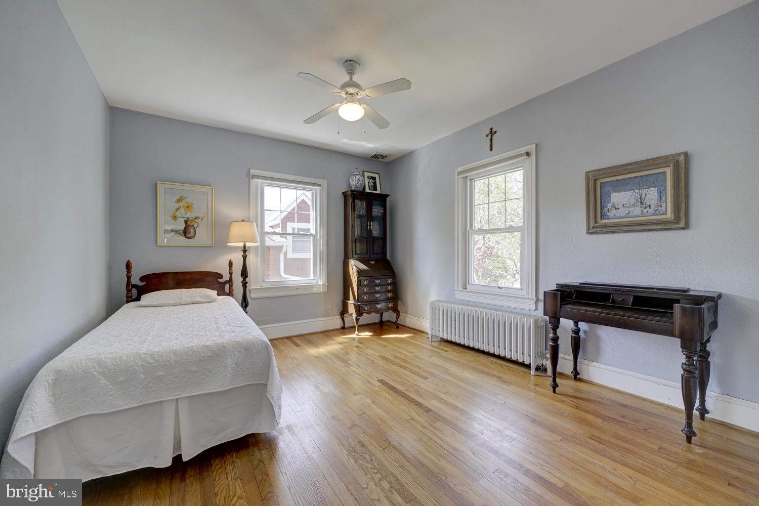 UNIVERSITY PARK - Residential