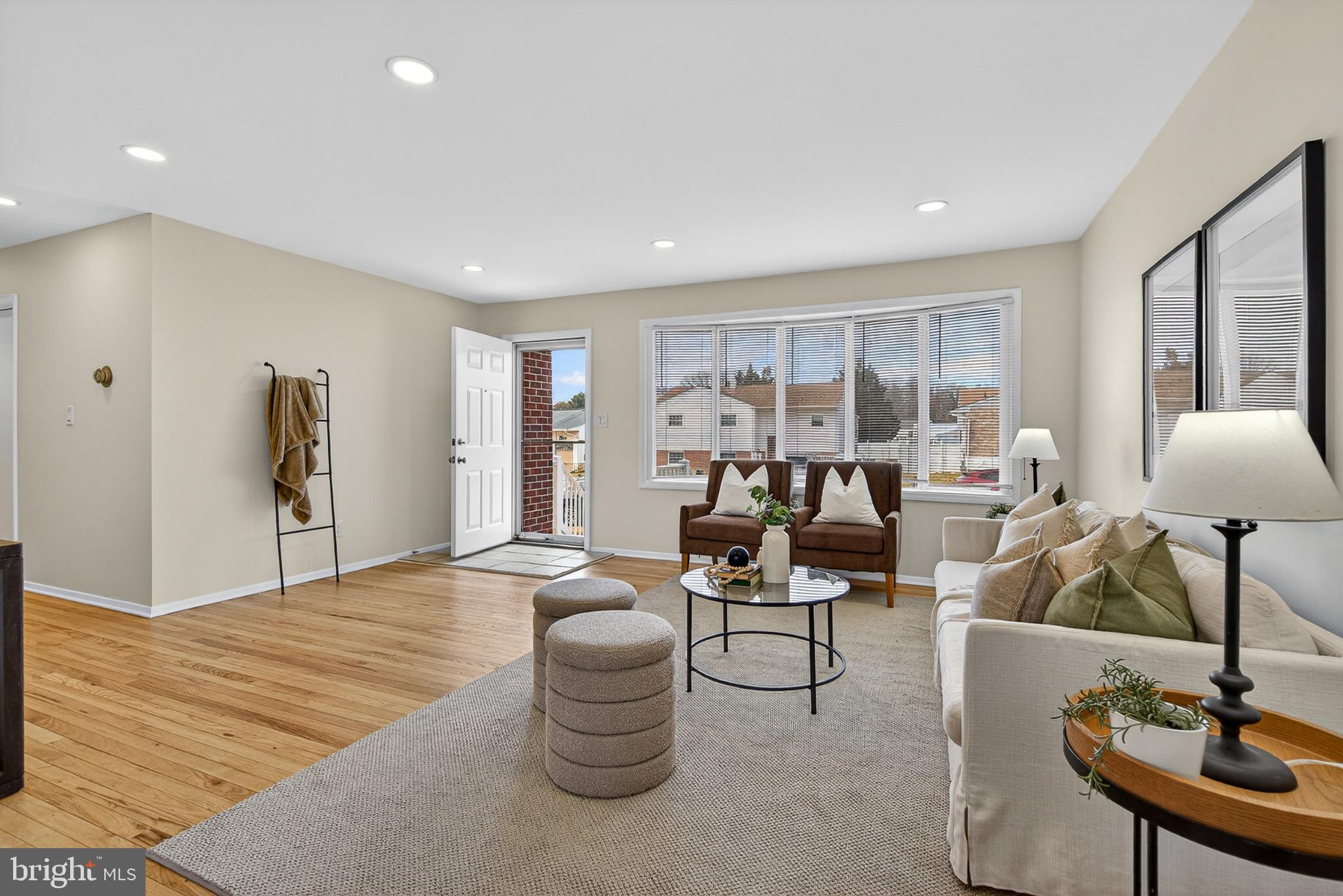 PERRY HALL VILLAGE - Residential