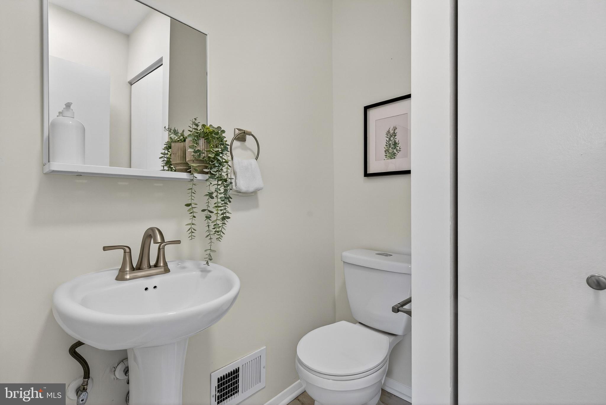 PERRY HALL VILLAGE - Residential