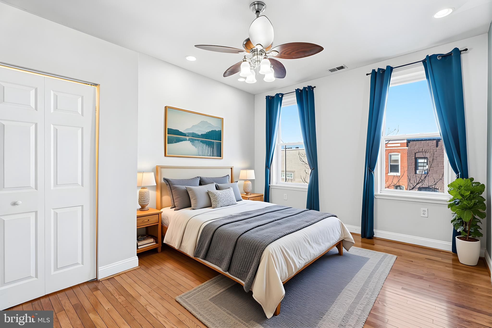 HIGHLANDTOWN - Residential