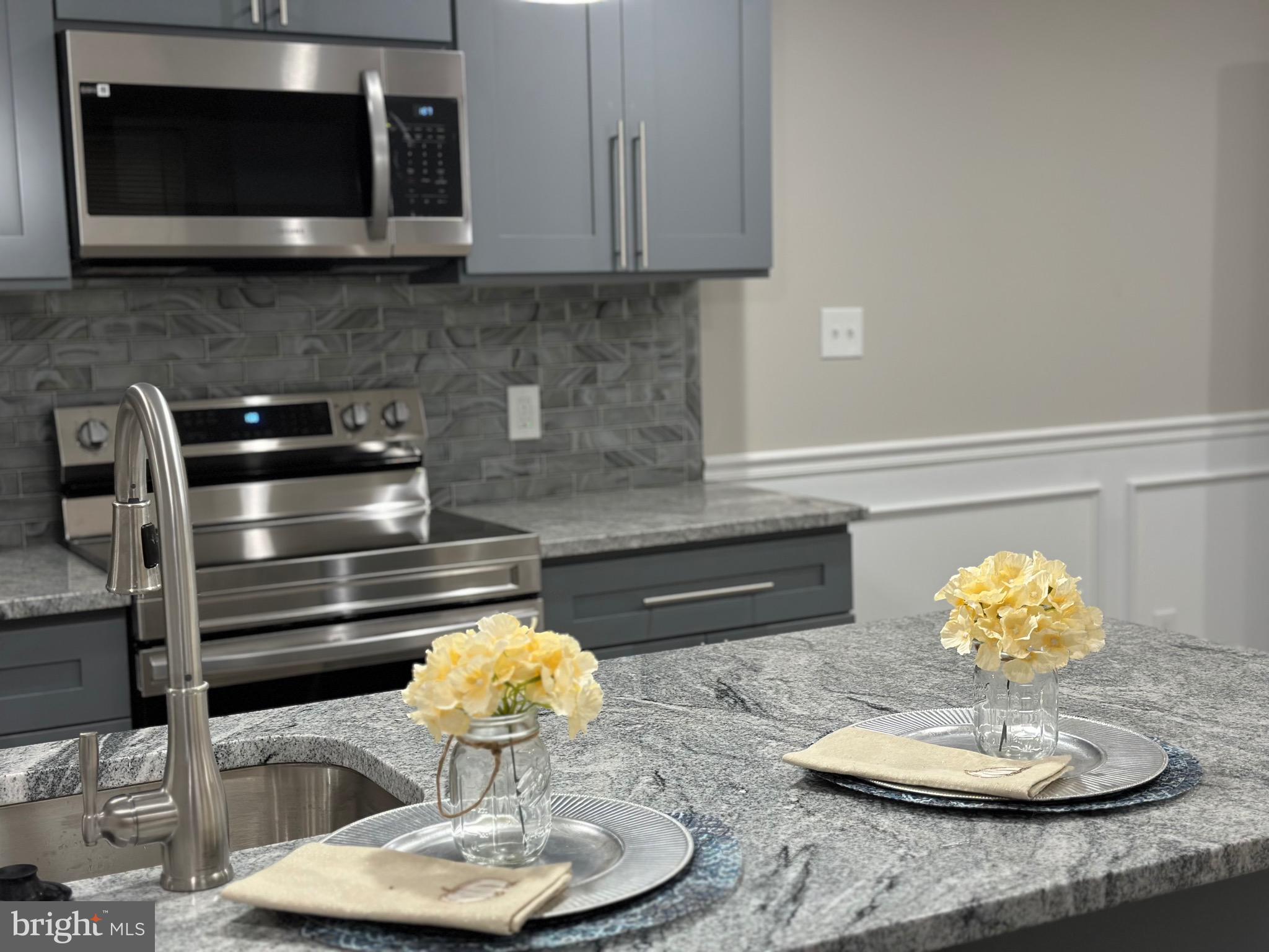 OAK LANE - Residential
