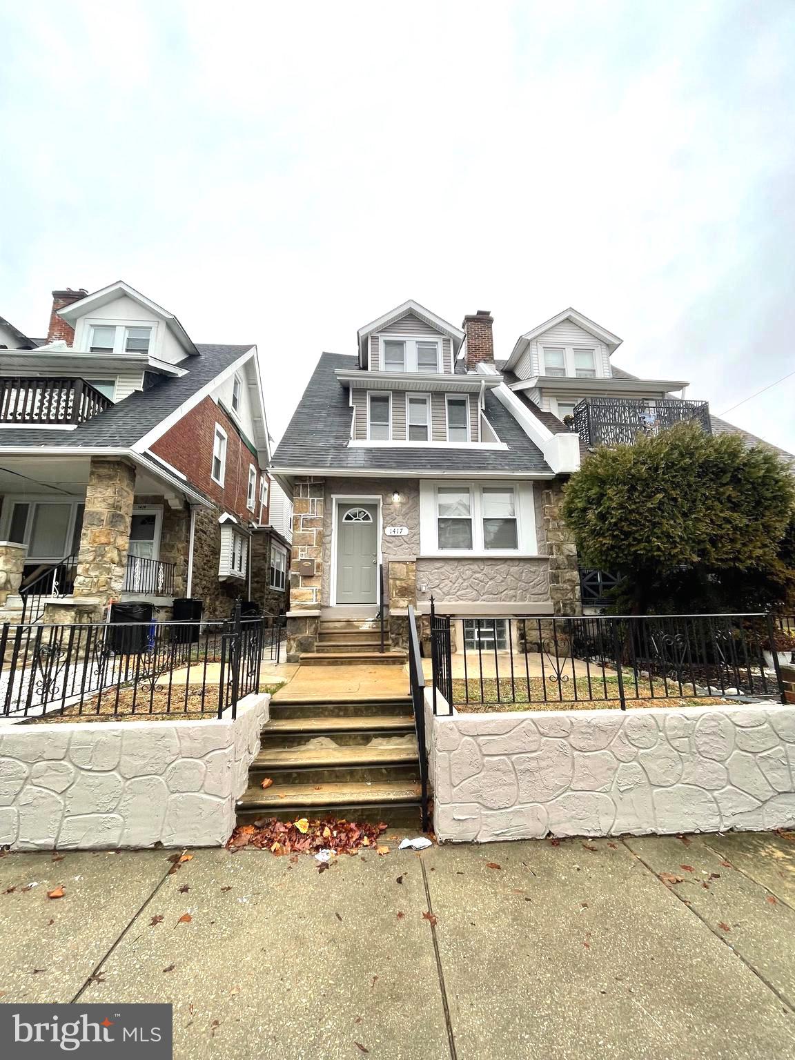 OAK LANE - Residential