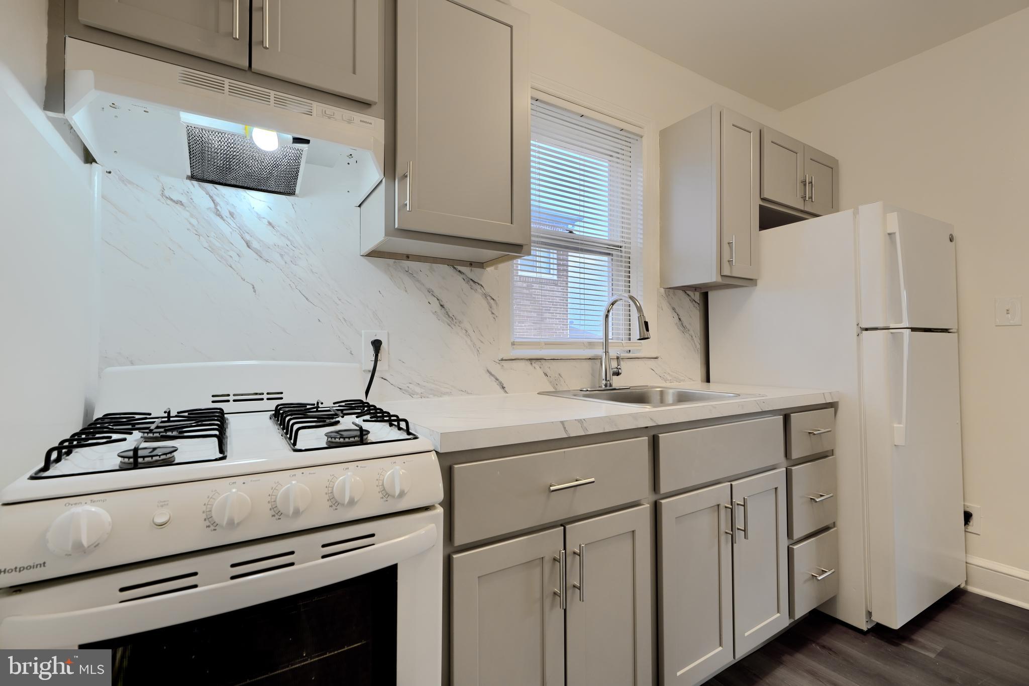 PARKVILLE - Residential Lease