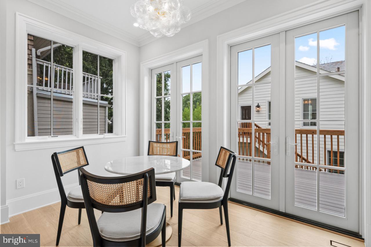 FRIENDSHIP HEIGHTS - Residential