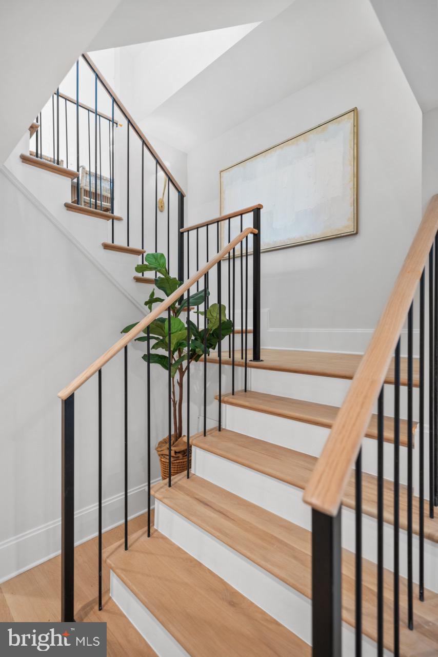 FRIENDSHIP HEIGHTS - Residential