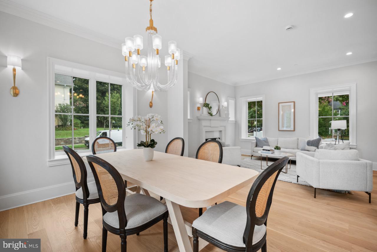 FRIENDSHIP HEIGHTS - Residential