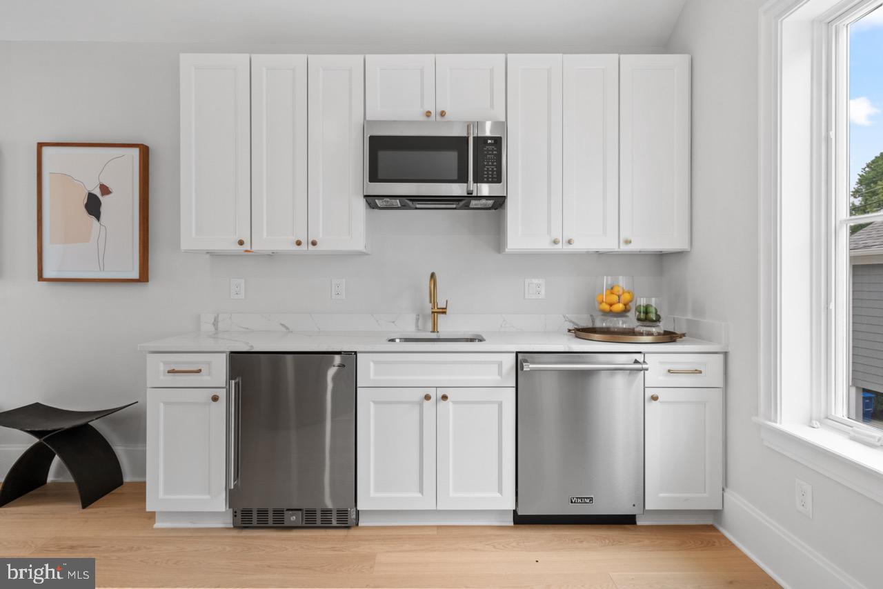 FRIENDSHIP HEIGHTS - Residential