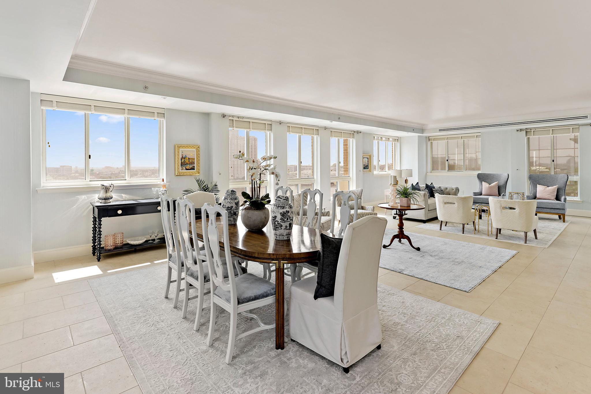 HARBOR EAST - Residential