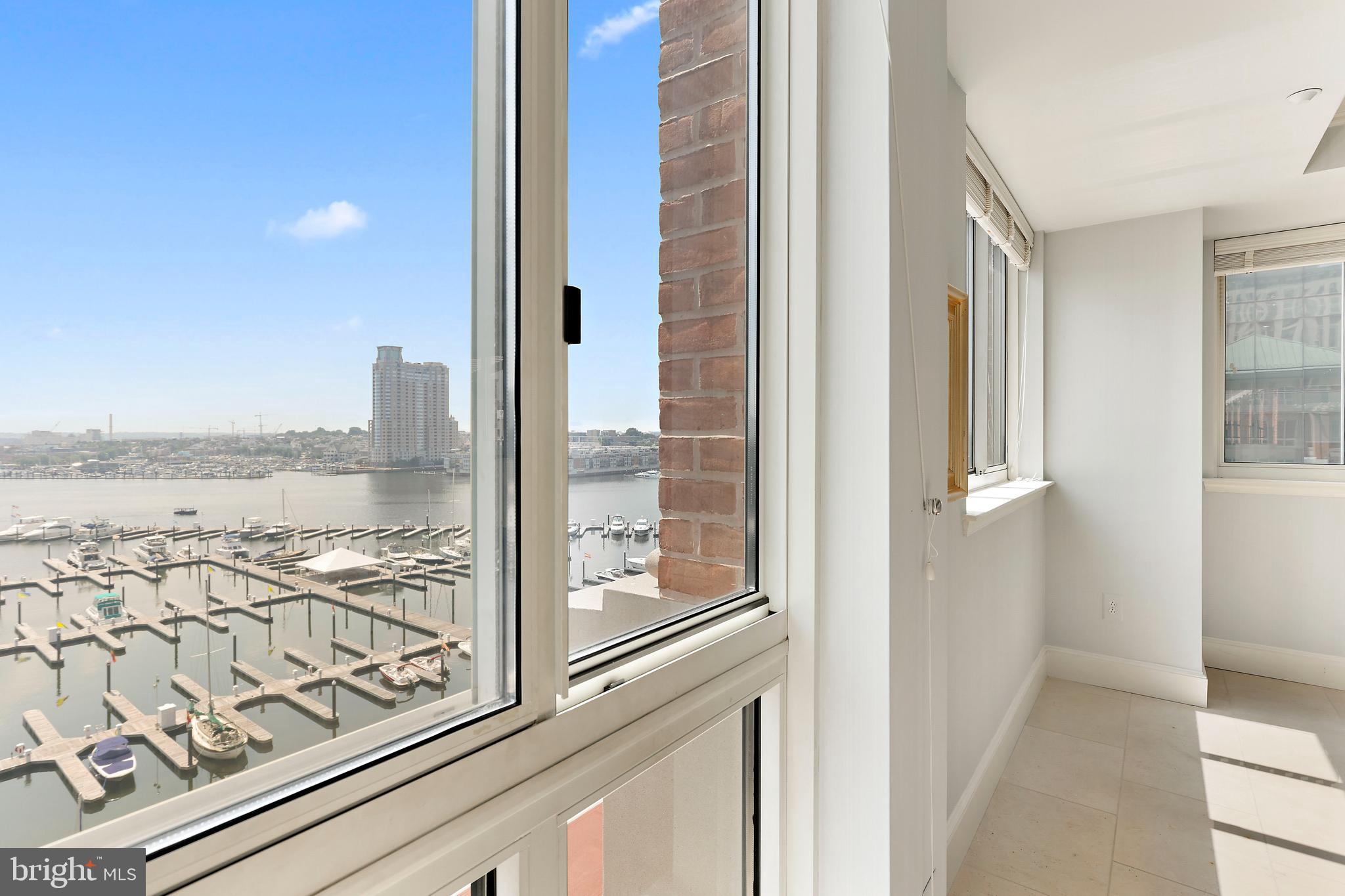 HARBOR EAST - Residential