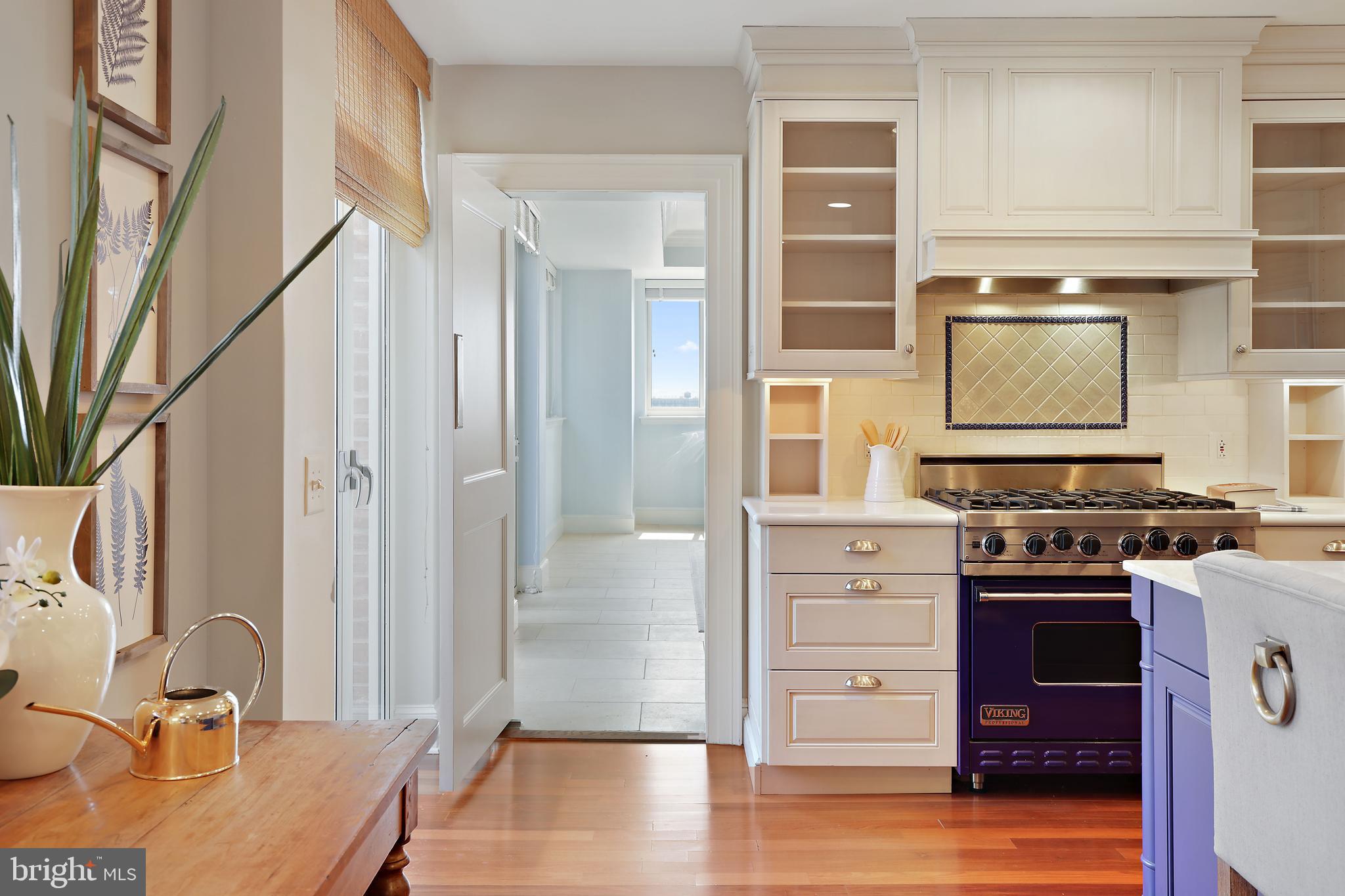 HARBOR EAST - Residential