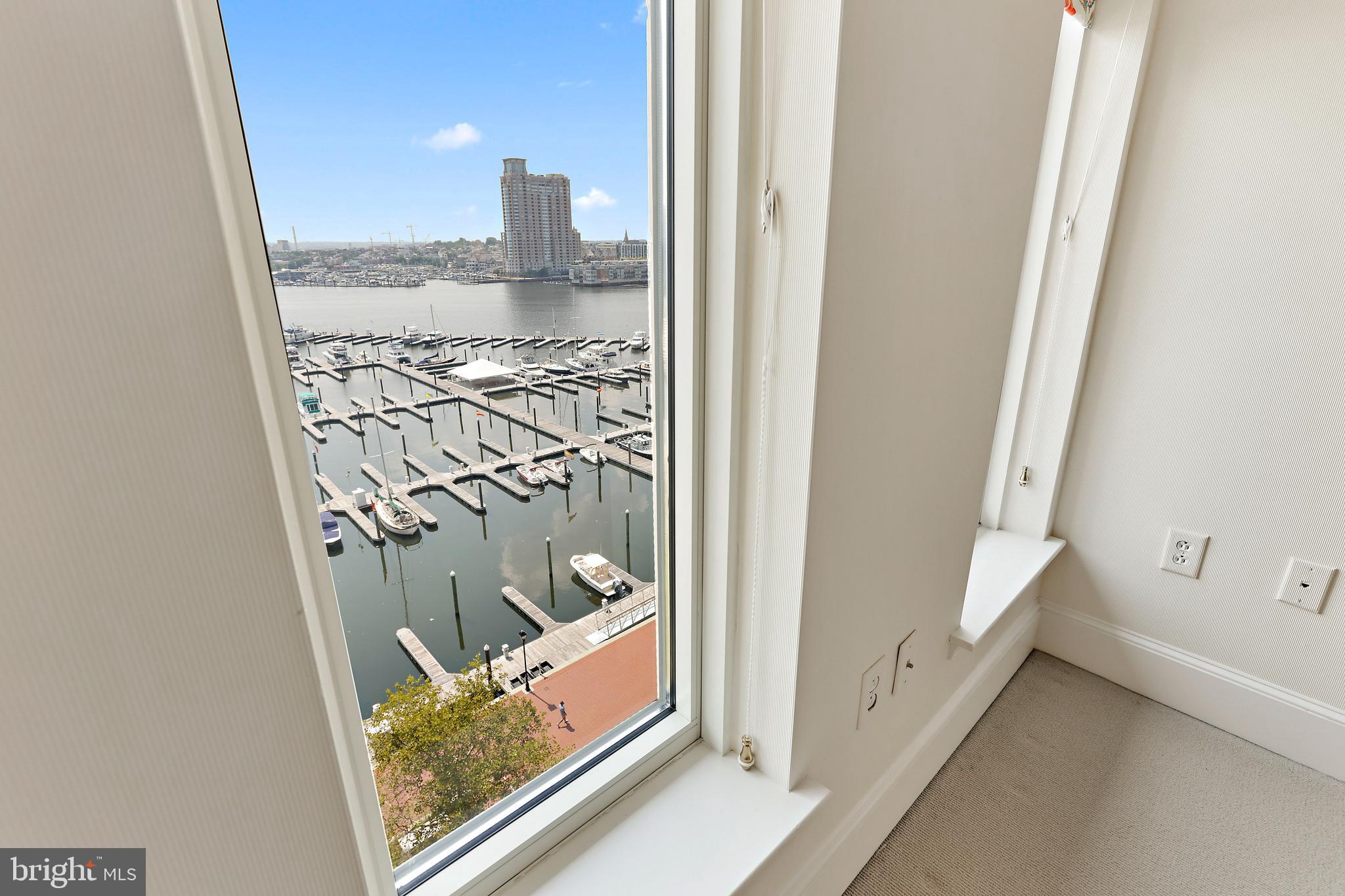 HARBOR EAST - Residential