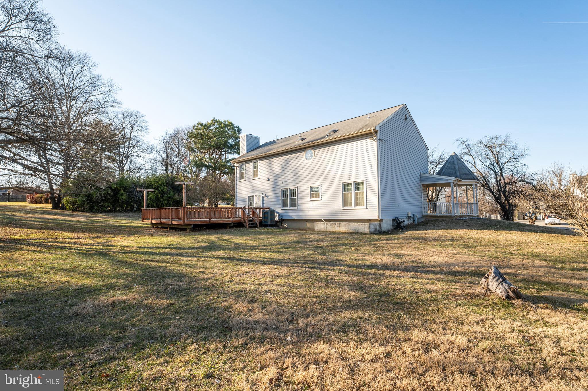 WILLOW GROVE - Residential