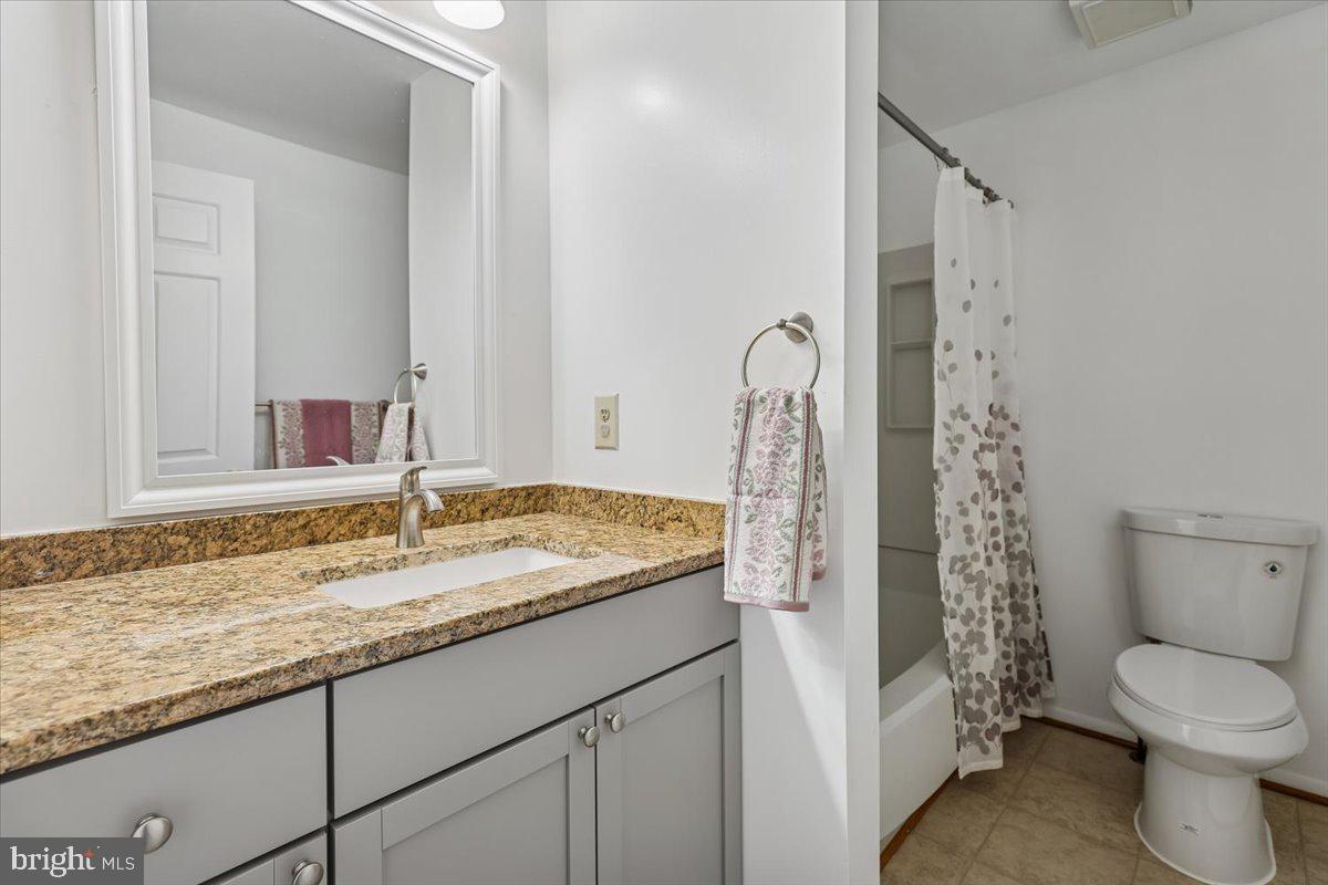 RESTON - Residential