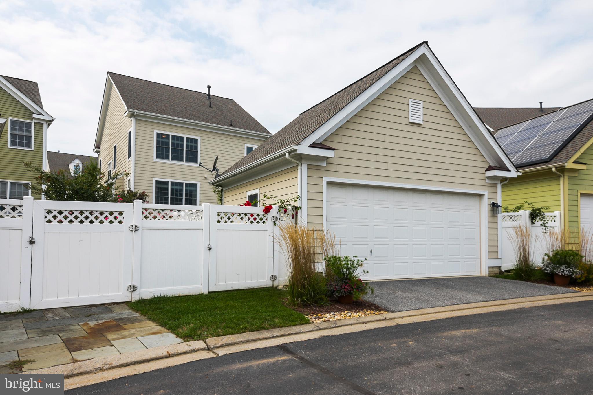 VILLAGES OF URBANA - Residential