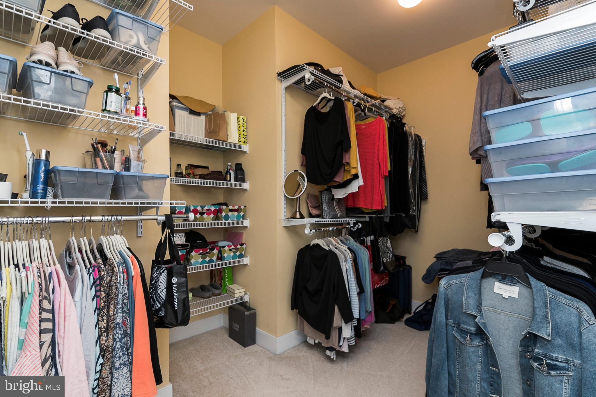 VILLAGES OF URBANA - Residential