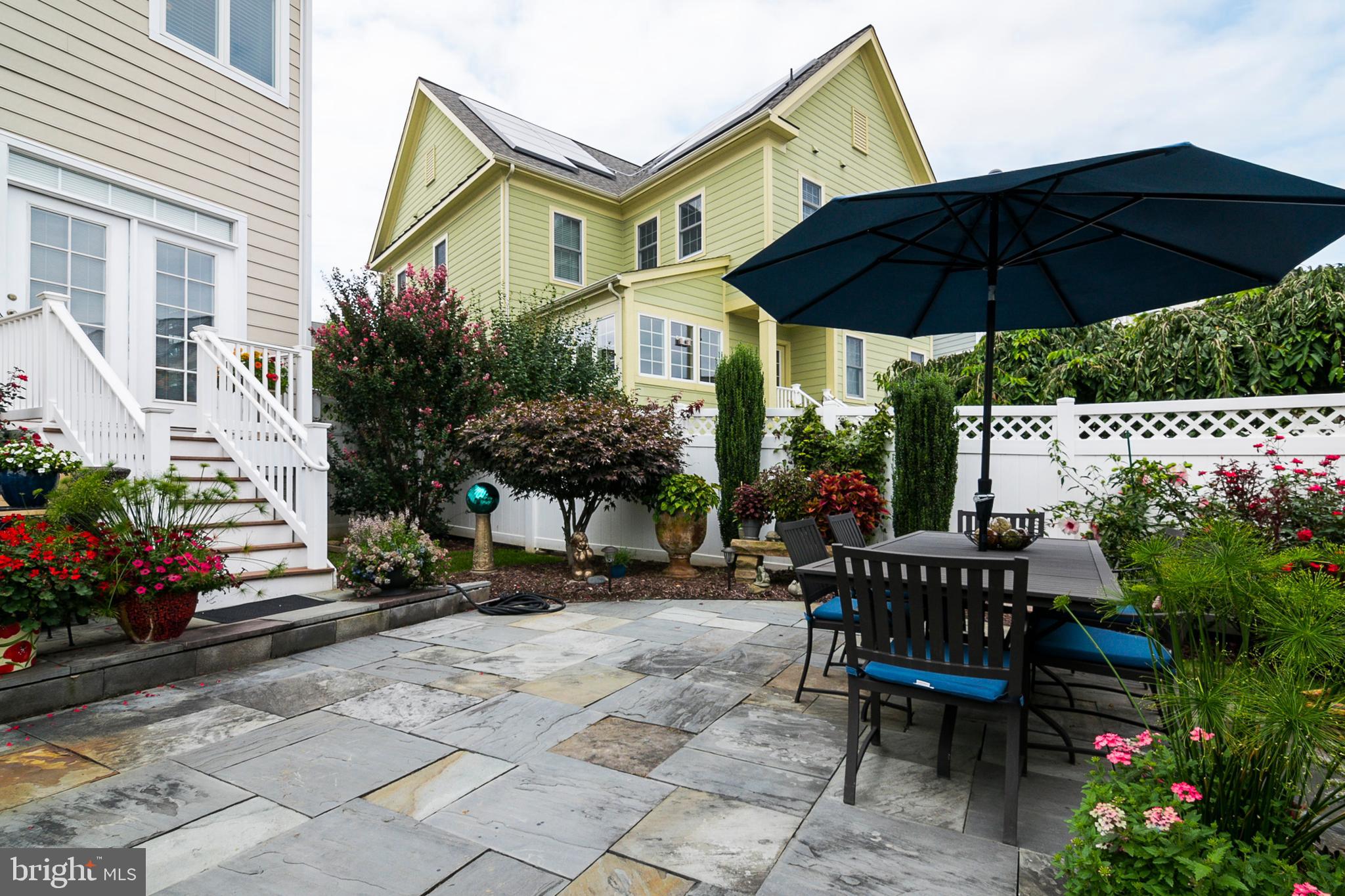 VILLAGES OF URBANA - Residential