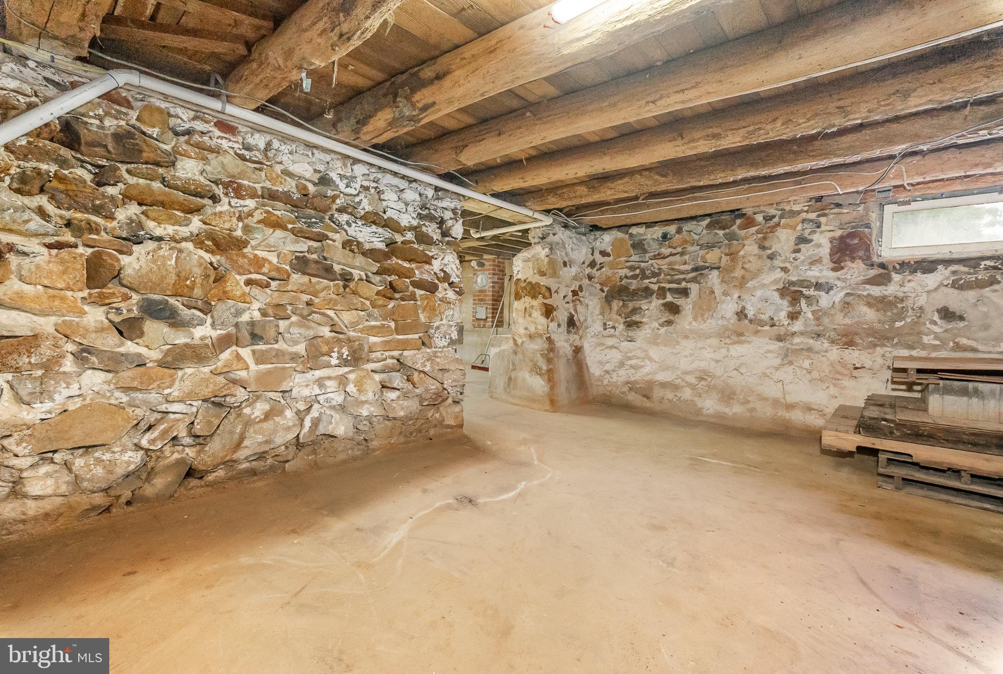 PERRYVILLE - Residential