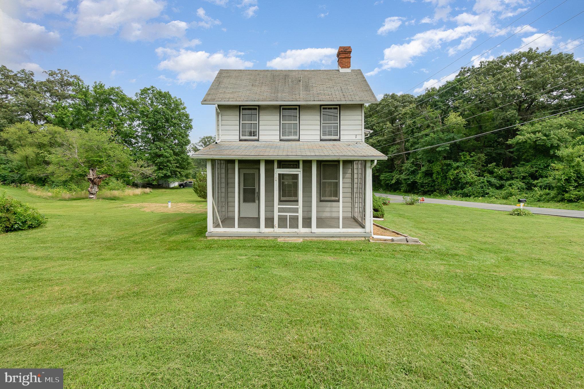 PERRYVILLE - Residential