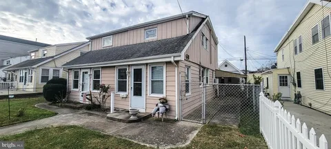 568 N Trenton Avenue Unit FRONT, Atlantic City, NJ MLS: NJAC2023174