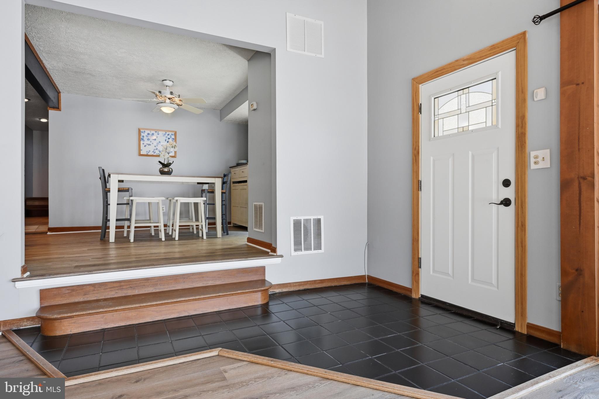 LOCUST GROVE - Residential