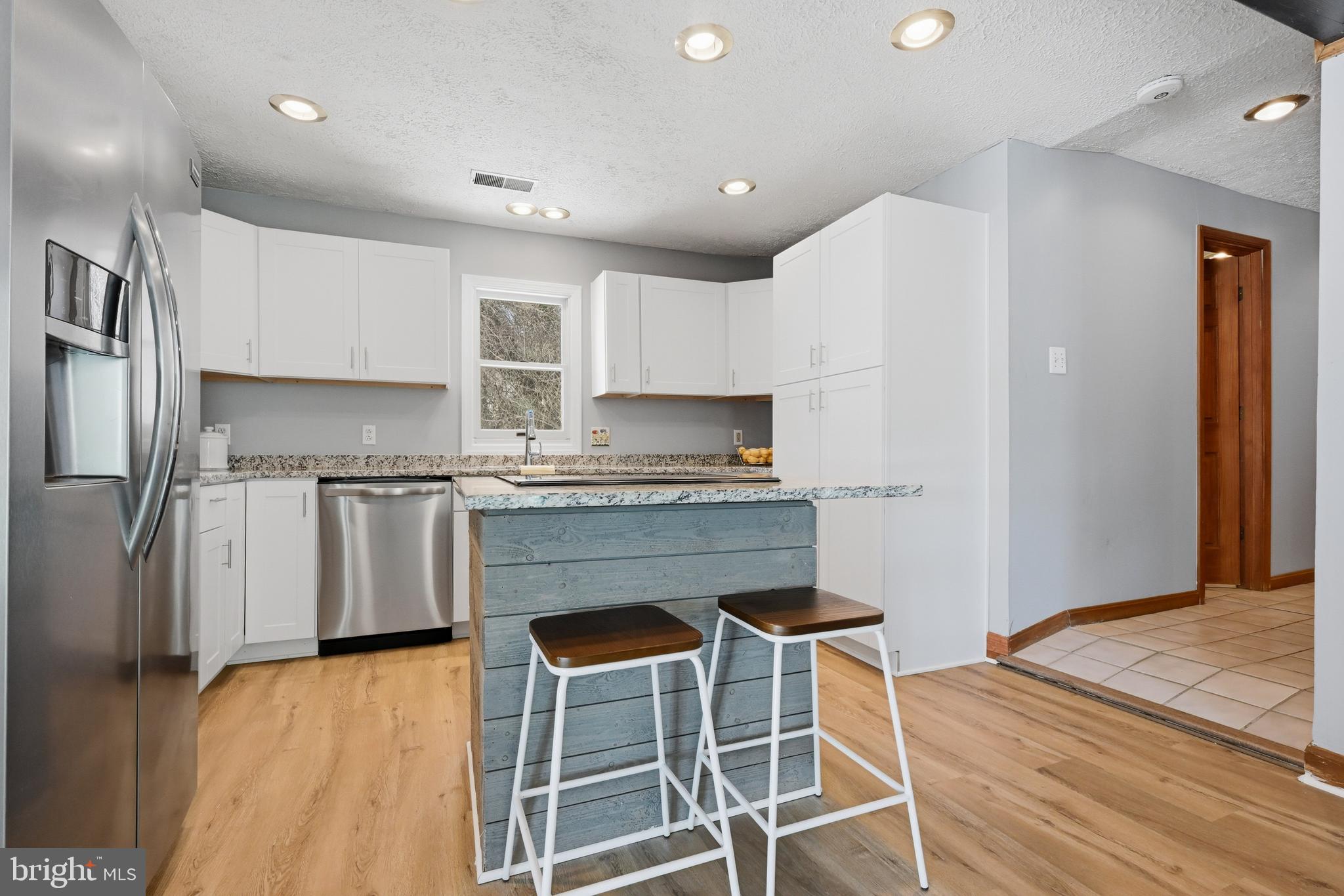 LOCUST GROVE - Residential