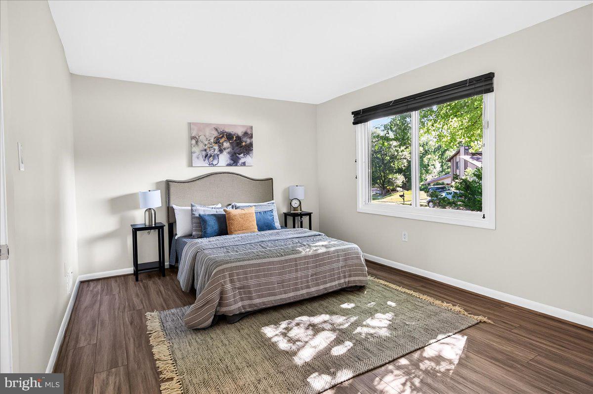 SIGNAL HILL - Residential