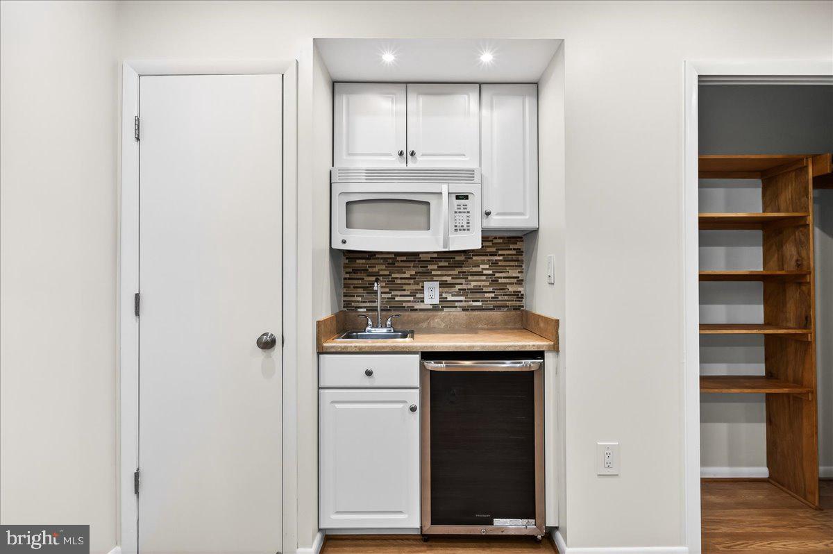 SIGNAL HILL - Residential