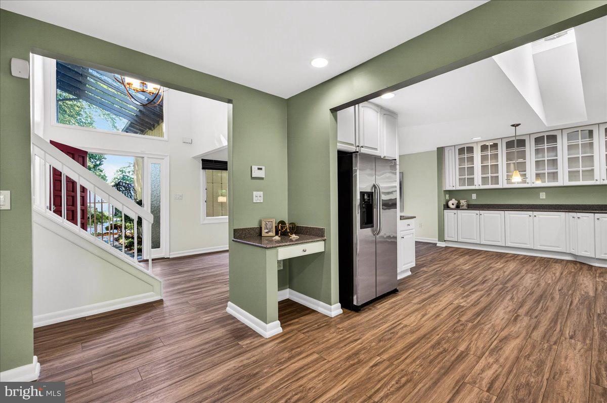 SIGNAL HILL - Residential