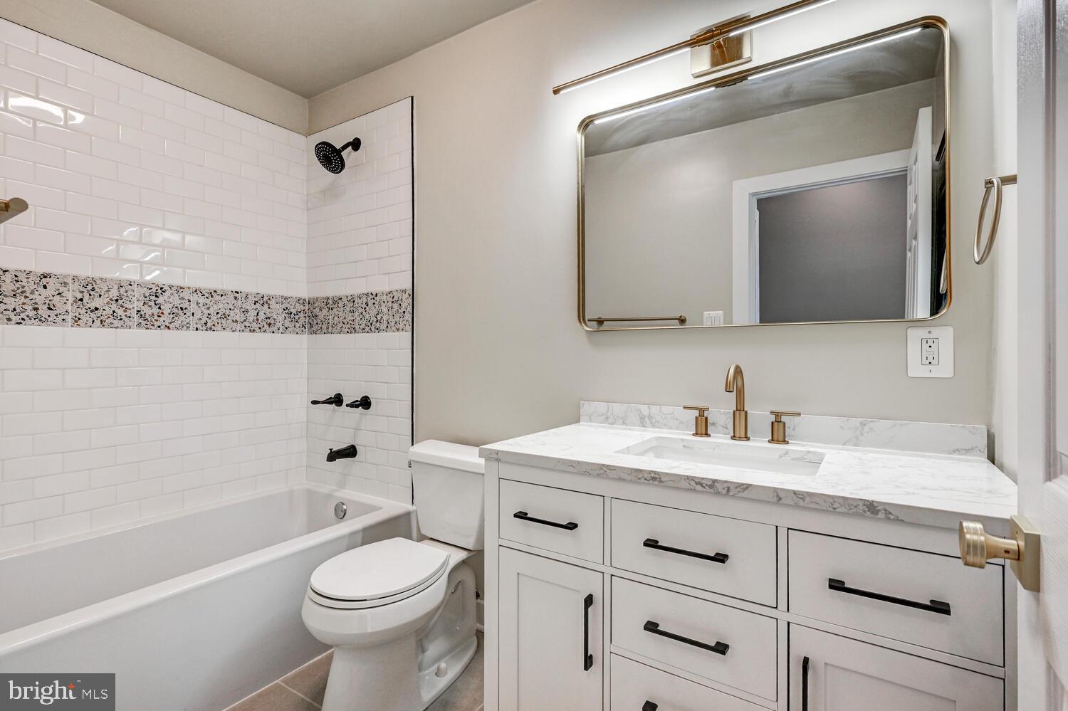 BELLE FARM ESTATES - Residential