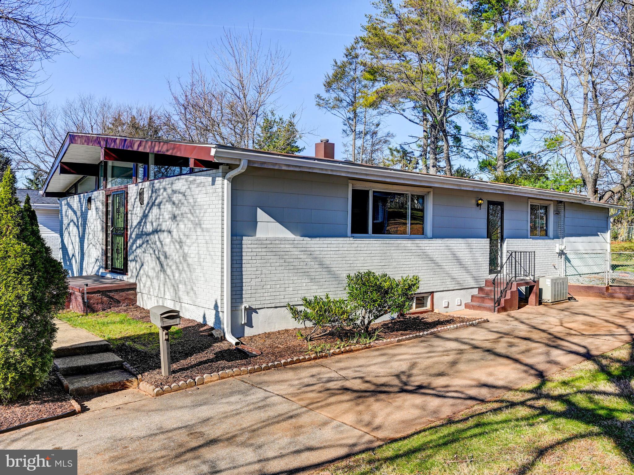 BELLE FARM ESTATES - Residential